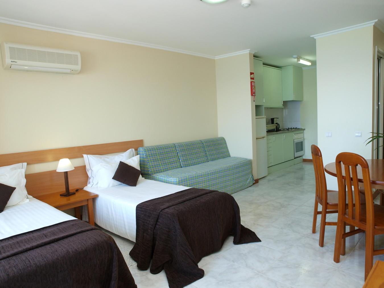 Apartamentos Jardins Da Rocha Портіман Екстер'єр фото
