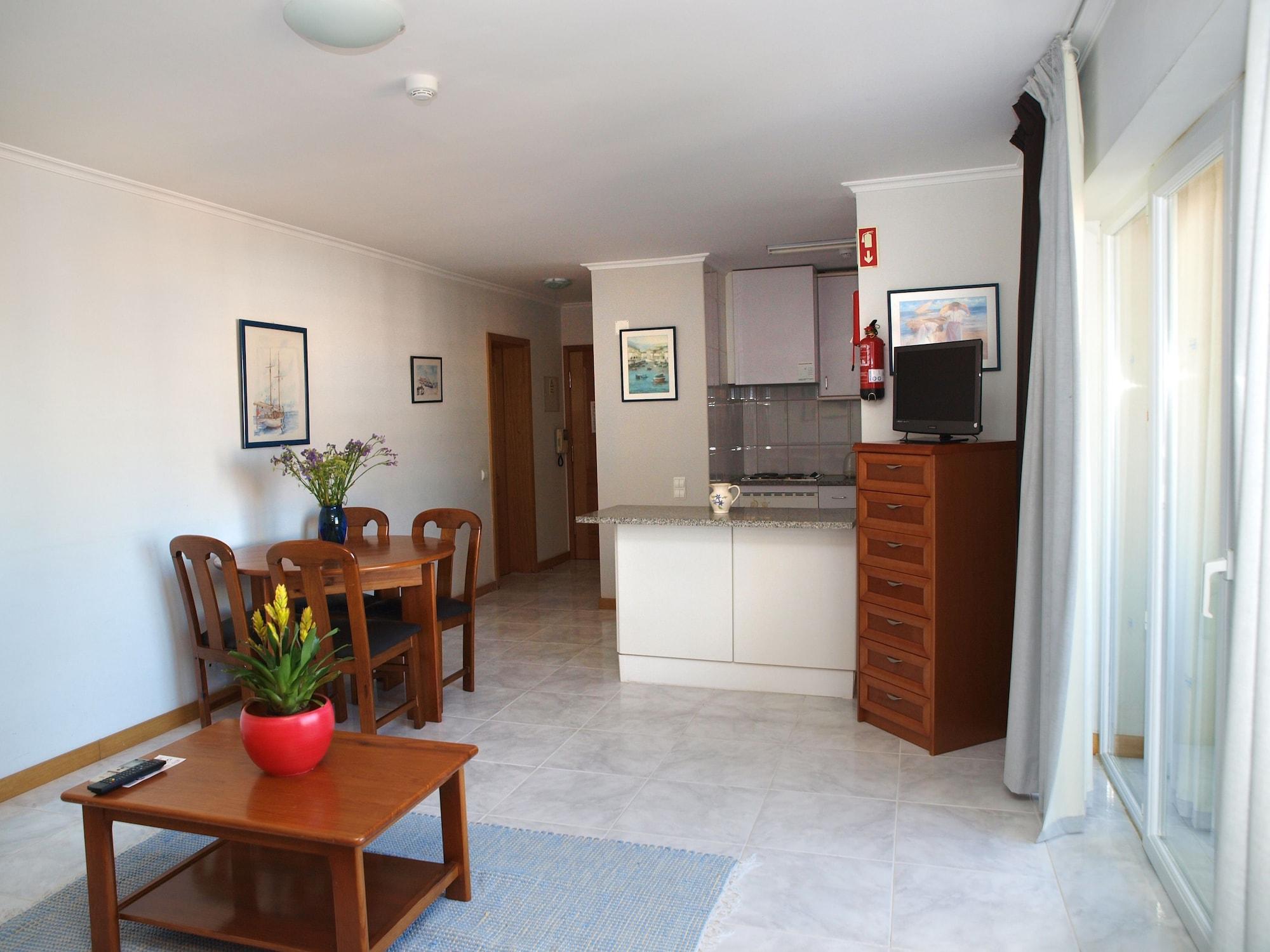 Apartamentos Jardins Da Rocha Портіман Екстер'єр фото