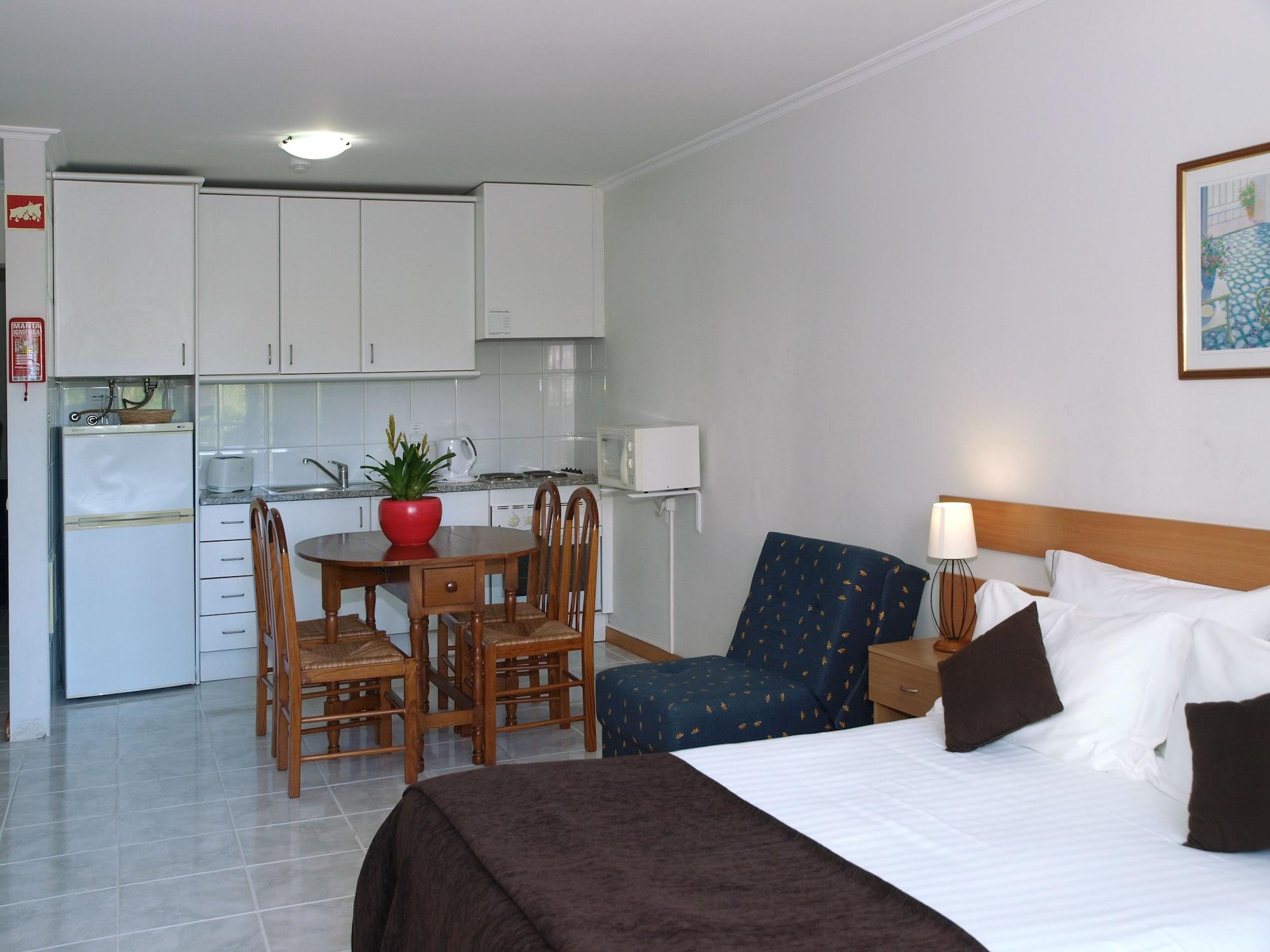 Apartamentos Jardins Da Rocha Портіман Екстер'єр фото